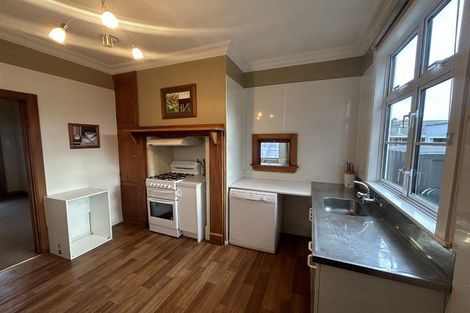 Photo of property in 107 Heretaunga Street, Palmerston North, 4414
