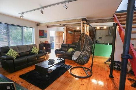 Photo of property in 25 Guildford Street, Burnside, Christchurch, 8053