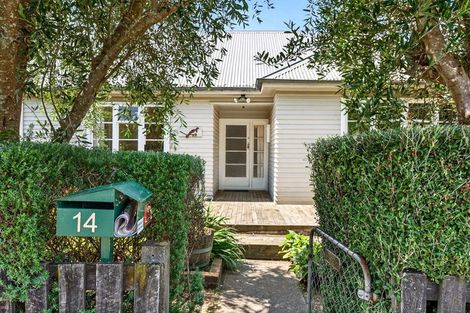 Photo of property in 14 Kenward Crescent, Featherston, 5710