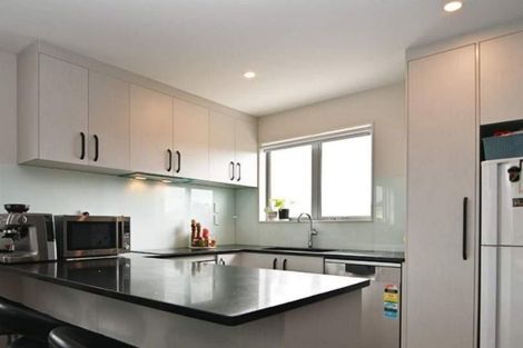 Photo of property in 2/49 Arawa Street, New Lynn, Auckland, 0600