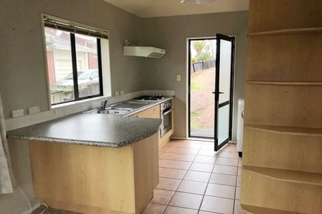 Photo of property in 21 Seabrook Avenue, New Lynn, Auckland, 0600