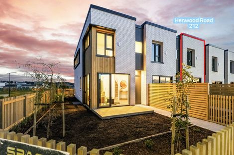 Photo of property in 212 Henwood Road, Westgate, 0814
