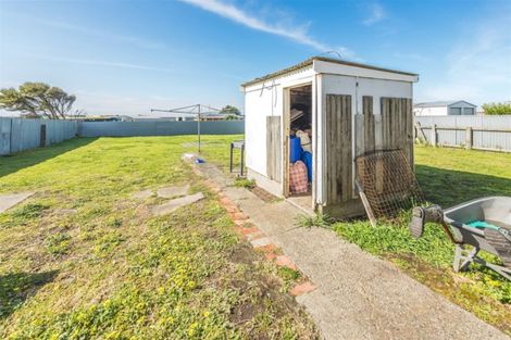 Photo of property in 38 Matipo Street, Castlecliff, Whanganui, 4501