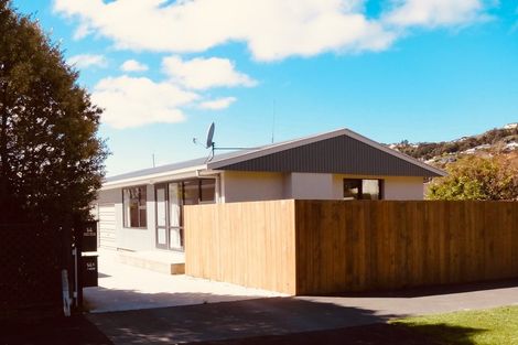 Photo of property in 14 Gunns Crescent, Cashmere, Christchurch, 8022