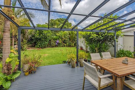 Photo of property in 16 Beazley Crescent, Tikipunga, Whangarei, 0112