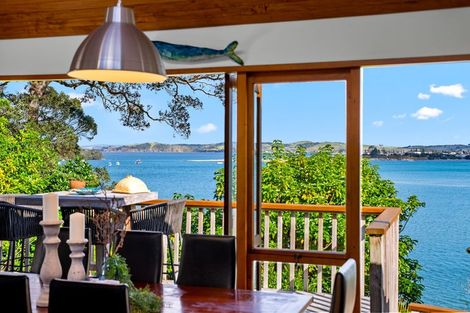 Photo of property in 417 Leigh Road, Whangateau, 0985