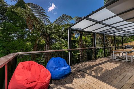 Photo of property in 112 Mountain Road, Henderson Valley, Auckland, 0612
