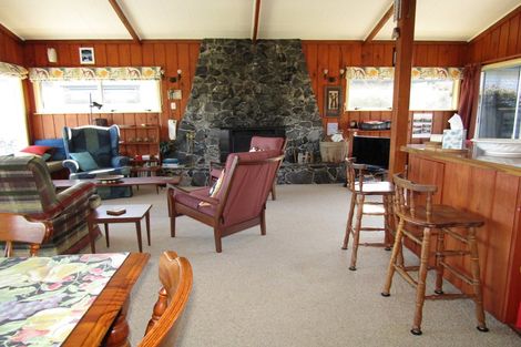 Photo of property in 30 Nisbet Terrace, Kinloch, Taupo, 3377