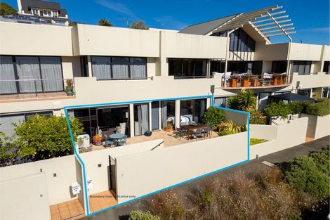 Photo of property in 7/27 Shelbourne Street, Nelson, 7010