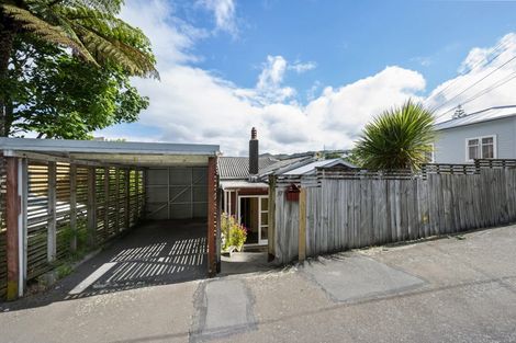 Photo of property in 37 Ironside Road, Johnsonville, Wellington, 6037