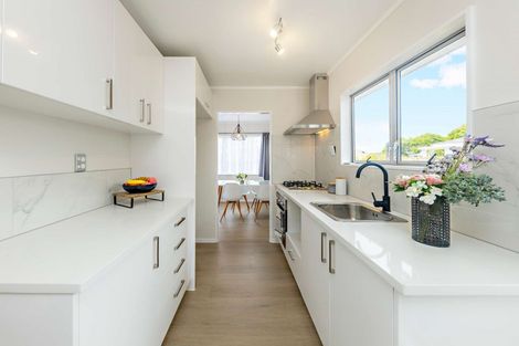 Photo of property in 4 Kepler Place, Clover Park, Auckland, 2019