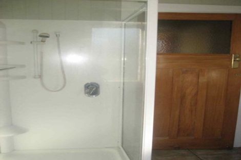 Photo of property in 3 Moeller Street, Taradale, Napier, 4112