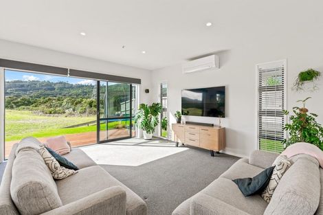 Photo of property in 23 Josh Road, Huapai, Kumeu, 0810