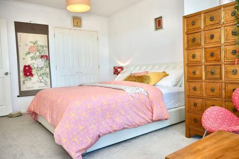 Photo of property in 11 View Road, Shelly Park, Auckland, 2014