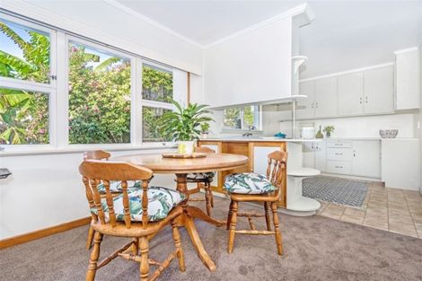 Photo of property in 24 Crawford Crescent, Te Kamo, Whangarei, 0112