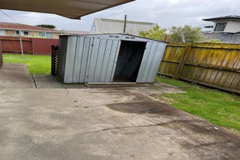 Photo of property in 2/5 Carolyn Street, Manukau, Auckland, 2025