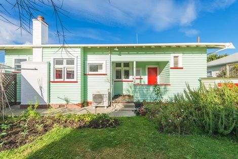 Photo of property in 28 Niblett Street, Whanganui, 4500