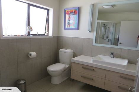 Photo of property in 70d Catherine Crescent, Whitianga, 3510