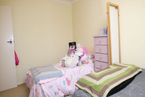 Photo of property in 8 Tui Crescent, Waikanae, 5036