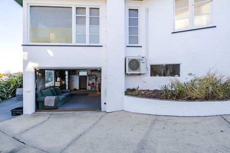 Photo of property in 151 Easther Crescent, Kew, Dunedin, 9012