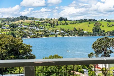 Photo of property in 14 Cliff Street, Pahi, Paparoa, 0571
