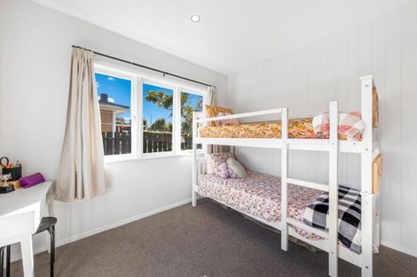 Photo of property in 14 Walters Road, Mount Wellington, Auckland, 1062