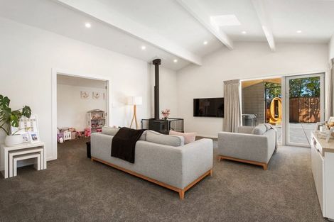 Photo of property in 272 Halswell Junction Road, Halswell, Christchurch, 8025