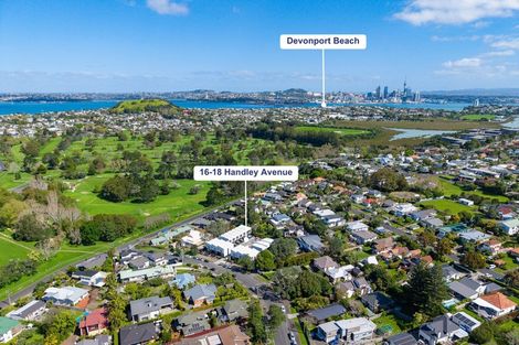 Photo of property in 2/16 Handley Avenue, Narrow Neck, Auckland, 0624