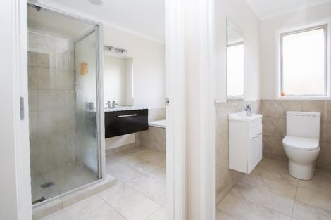 Photo of property in 14 Teatree Close, Huntington, Hamilton, 3210