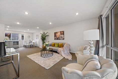 Photo of property in 48/5 Perekia Street, Albany, Auckland, 0632