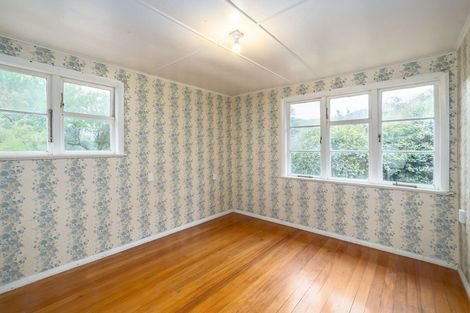 Photo of property in 943 Tora Road, Tora, Martinborough, 5782