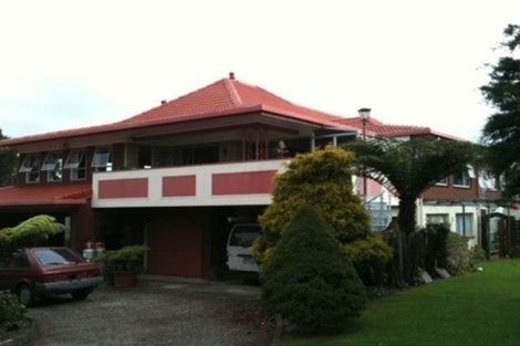 Photo of property in 2 Shepherds Road, Papakura, 2110