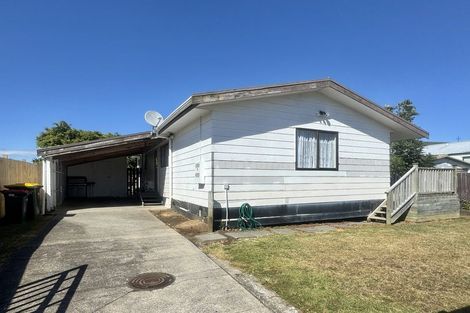 Photo of property in 1/7 Maplesden Drive, Clendon Park, Auckland, 2103
