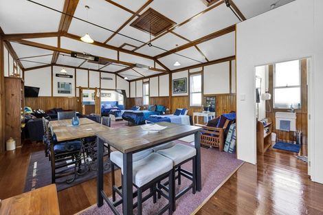 Photo of property in 433 Waihi Road, Normanby, Hawera, 4614