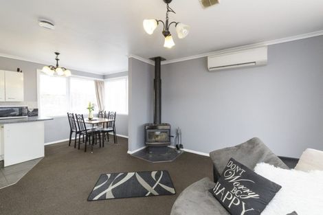 Photo of property in 41 Holdsworth Avenue, Milson, Palmerston North, 4414
