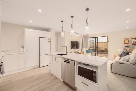 Photo of property in 6b Rawhiti Avenue, New Brighton, Christchurch, 8083