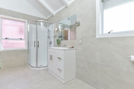 Photo of property in 6a Victor Street, Avondale, Auckland, 1026