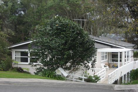 Photo of property in 52 Pitcairn Street, Oakura, 4314