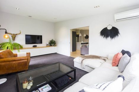 Photo of property in 21 Brentwood Street, Trentham, Upper Hutt, 5018