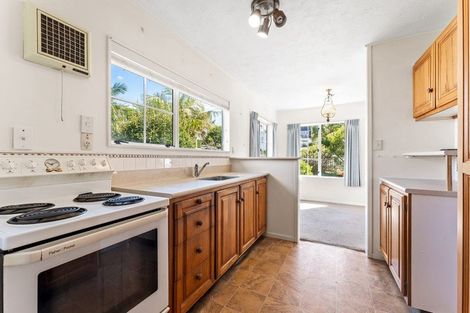 Photo of property in 1/113 Rosario Crescent, Red Beach, 0932