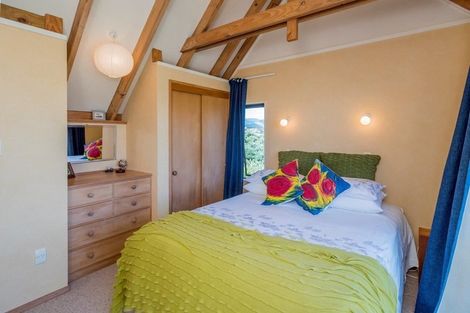 Photo of property in 6 Stonewall Grove, Waikanae Beach, Waikanae, 5036