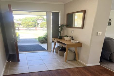 Photo of property in 42 Corinth Grove, Papamoa Beach, Papamoa, 3118