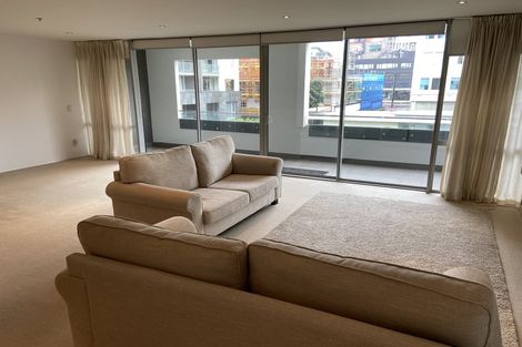 Photo of property in Sanctum Apartment, 10 Ebor Street, Te Aro, Wellington, 6011