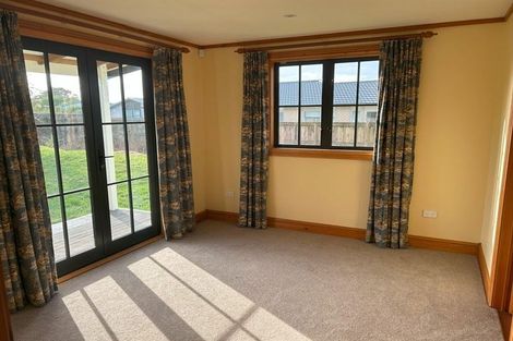 Photo of property in 37 Hilton Road, Carterton, 5713