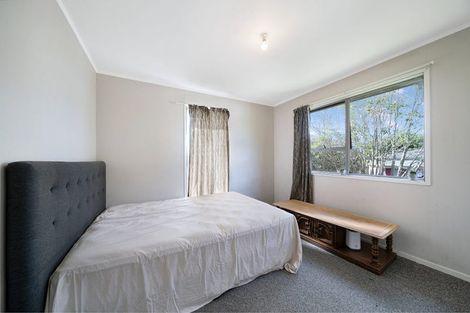 Photo of property in 381 Triangle Road, Henderson, Auckland, 0610