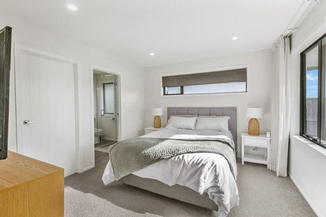 Photo of property in 7 Terli Way, Glen Avon, New Plymouth, 4312