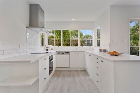 Photo of property in 86a Peer Street, Upper Riccarton, Christchurch, 8041