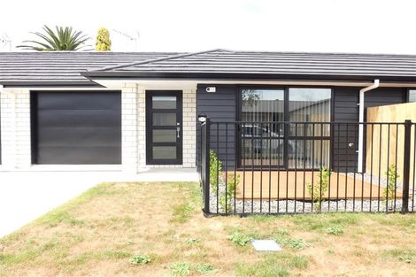 Photo of property in 2/1 Burrows Place, Frankton, Hamilton, 3204