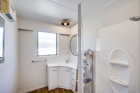 Photo of property in 2/403 Avenue Road West, Hastings, 4122