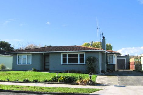 Photo of property in 4 Totara Street, Otaki, 5512